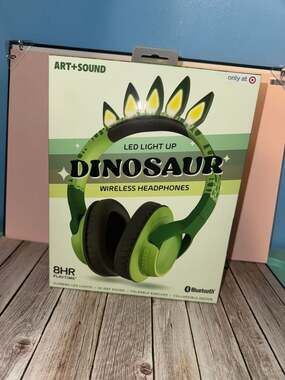 Art+Sound LED Light Up Dinosaur Wireless Headphones